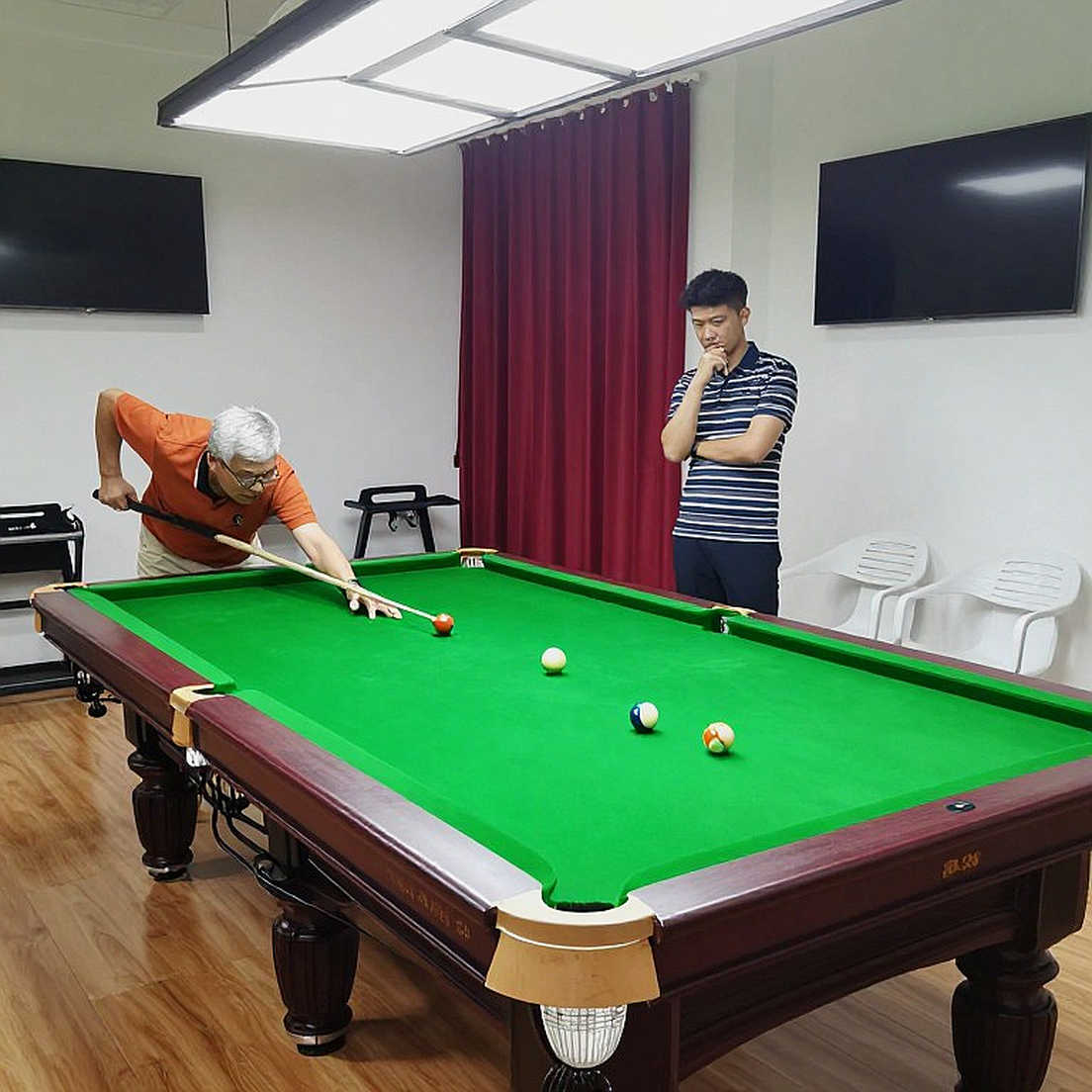Dương Quốc Hoàng và phép thử call-shot tại giải 10-ball thế giới ở TP.HCM