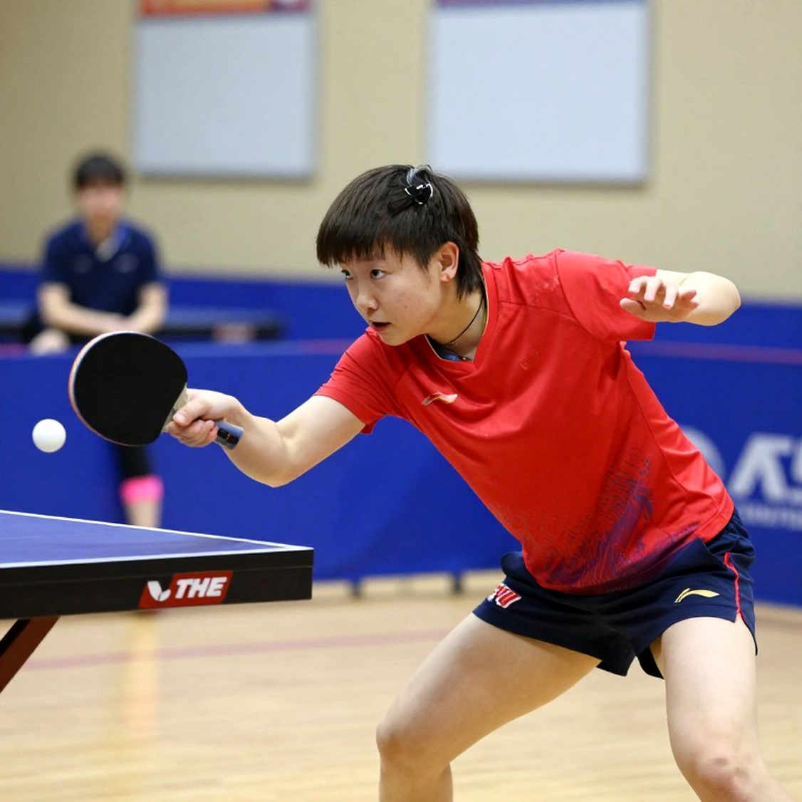 Pepinster, hai chiếc cúp U21 và khoảng trống không ai muốn đo