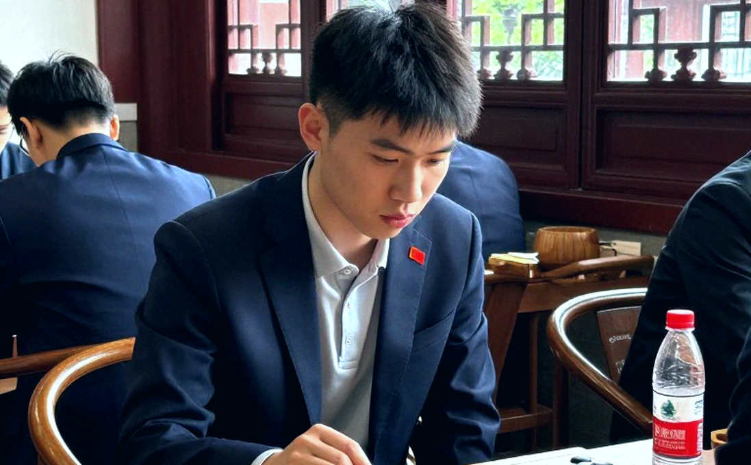 FRITZ 20 và bài toán bán niềm tin của ChessBase trong làng cờ vua