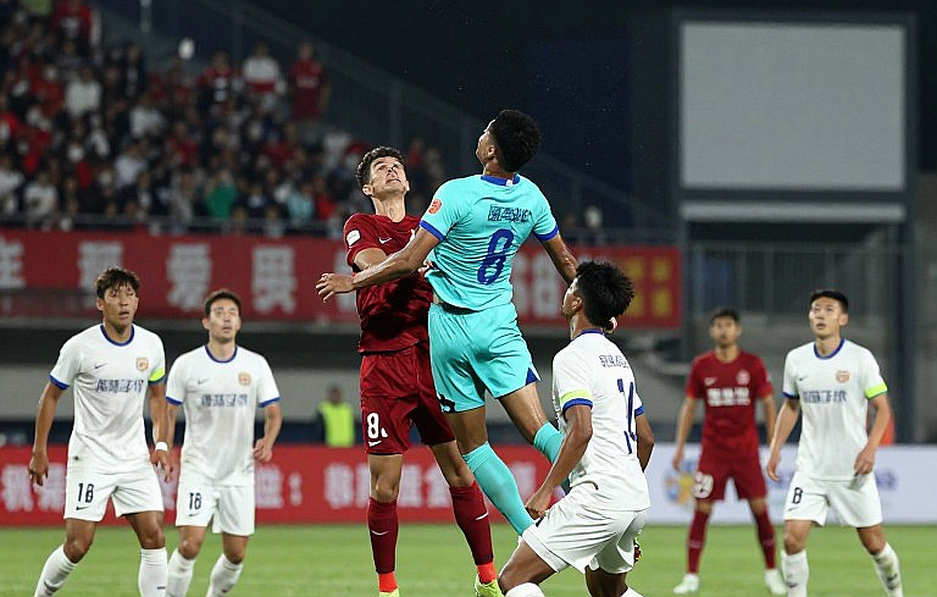 Denis Bouanga vượt Carlos Vela tại LAFC: kỷ lục đọc qua từng chỉ số