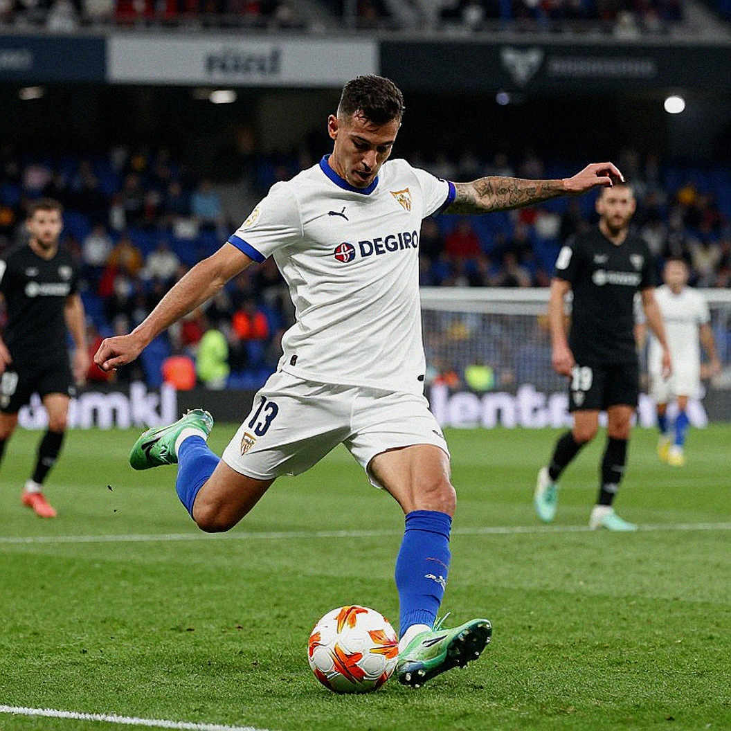 The Empty Dossier of V.League: When Nothing Is Recorded, Arguments Never End The Empty Dossier of V.League: When Nothing Is Recorded, Arguments Never End