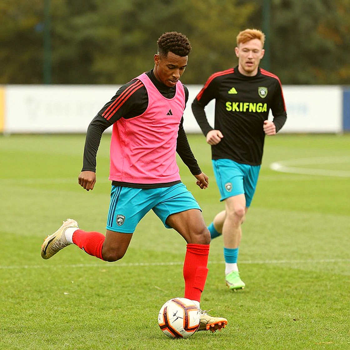 Manzambi's Return Amidst the Rebuild Storm: Emery's Patience Puzzle at Aston Villa Manzambi's Return Amidst the Rebuild Storm: Emery's Patience Puzzle at Aston Villa